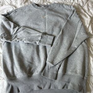 Nike Gray Crewneck Sweater with Ribbed Cuffs
